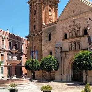 https://apartamento-grande-centrico-antequera.es-andalucia.com