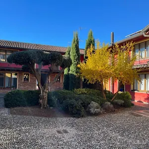 https://cozy-flat-parking-close-to-city-center-airport.italymilanhotels.net