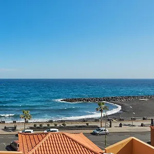 https://apartamento-junto-al-mar-candelaria.in-canary-islands.com