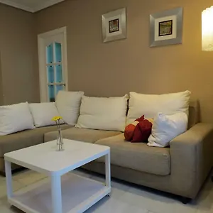 https://apartamento-parque-plaza-de-colon.es-andalucia.com